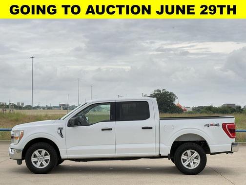 Oxford White 2022 Ford F-150 XLT