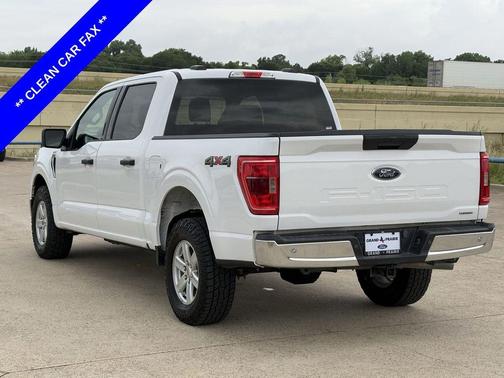 Oxford White 2022 Ford F-150 XLT