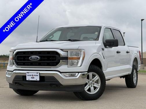 Oxford White 2022 Ford F-150 XLT