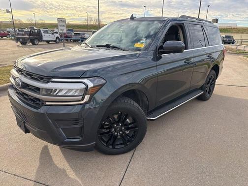 2023 Ford Expedition XLT