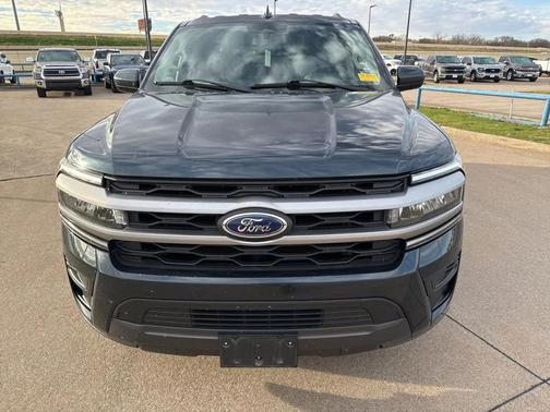 2023 Ford Expedition XLT