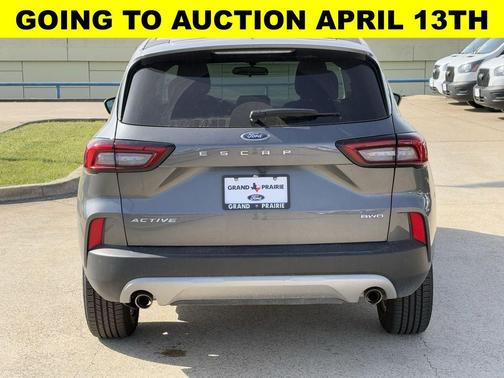Carbonized Gray 2025 Ford Escape Active