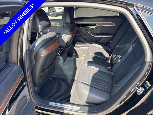 Mythos Black Metallic 2022 Audi A8 L 55 TFSI quattro Tiptronic