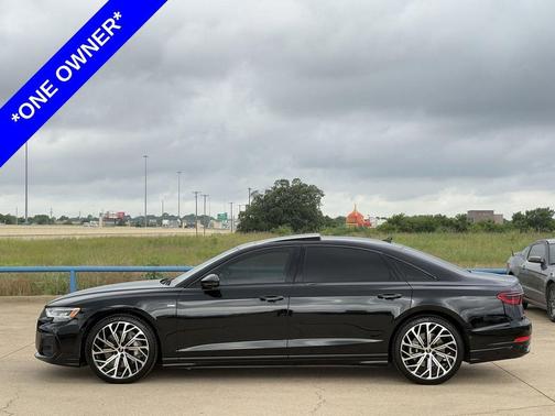 Mythos Black Metallic 2022 Audi A8 L 55 TFSI quattro Tiptronic