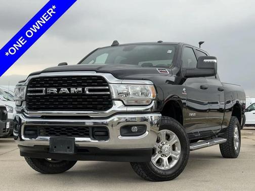 2024 RAM 2500 Big Horn Crew Cab 4x4 6'4' Box