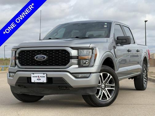 Iconic Silver Metallic 2023 Ford F-150 XL
