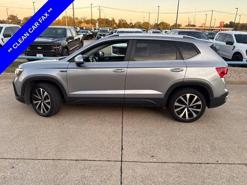 Silver 2023 Volkswagen Taos 1.5T SE