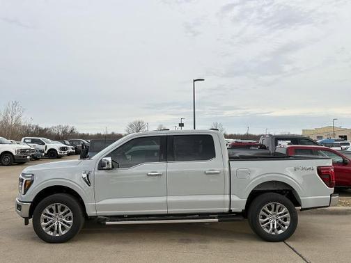 Avalanche 2026 Ford F-150 Lariat