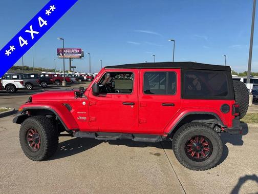 2021 Jeep Wrangler Unlimited Sahara