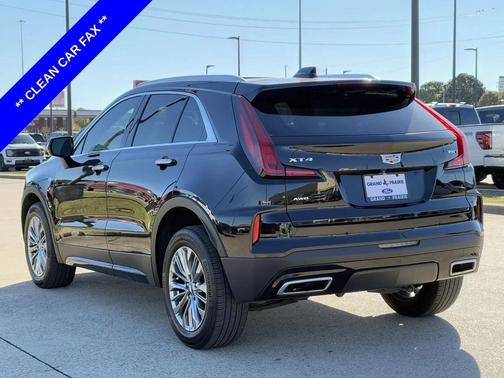 2024 Cadillac XT4 Premium Luxury