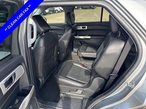Iconic Silver 2022 Ford Explorer Limited