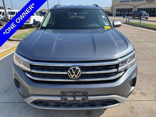 Platinum Gray 2021 Volkswagen Atlas 2.0T SE