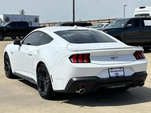 2025 Ford Mustang GT