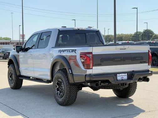2025 Ford F-150 Raptor R