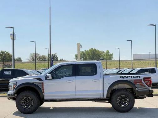 2025 Ford F-150 Raptor R