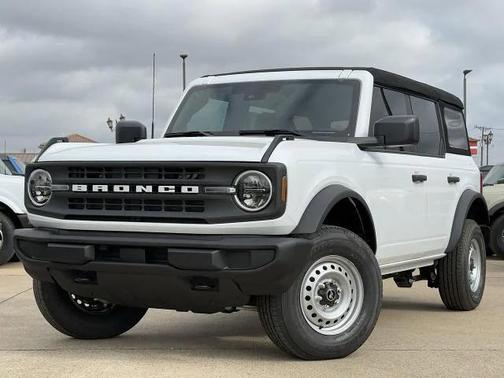 2026 Ford Bronco Base
