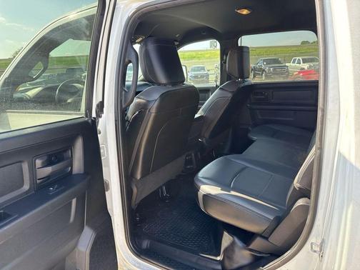 Bright White 2023 RAM 2500 Tradesman Crew Cab 4x4 8' Box