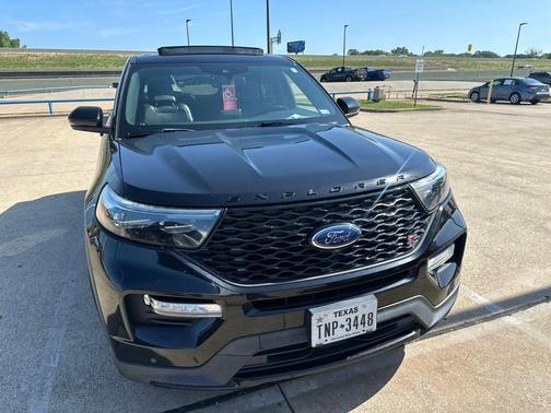 Agate Black Metallic 2021 Ford Explorer ST