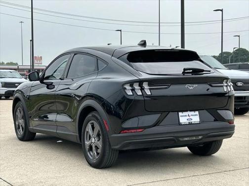 2023 Ford Mustang Mach-E Select