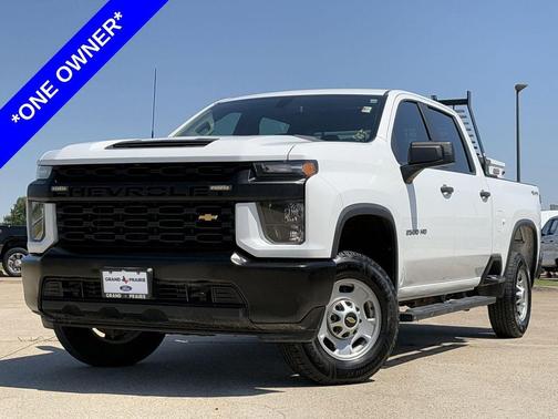 Summit White 2022 Chevrolet Silverado 2500 WT