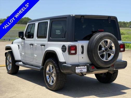 2020 Jeep Wrangler Unlimited Sahara