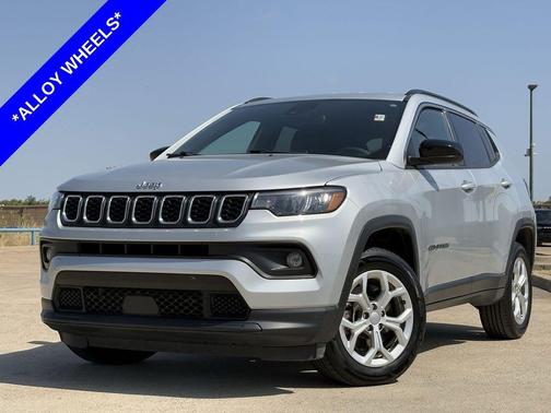 Silver Zynith 2024 Jeep Compass Latitude