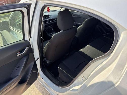 2014 Mazda Mazda3 i SV