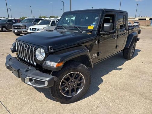 2023 Jeep Gladiator Overland