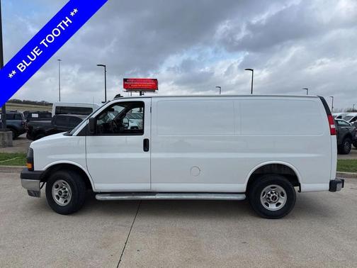 2024 GMC Savana 2500 Work Van