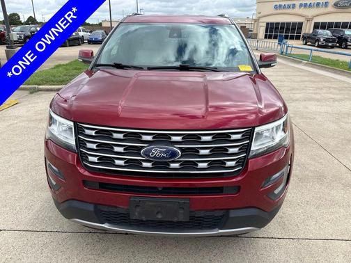 Ruby Red Metallic 2017 Ford Explorer Limited