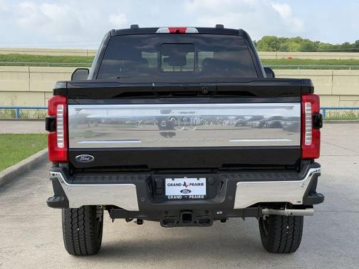 2025 Ford F-350 King Ranch