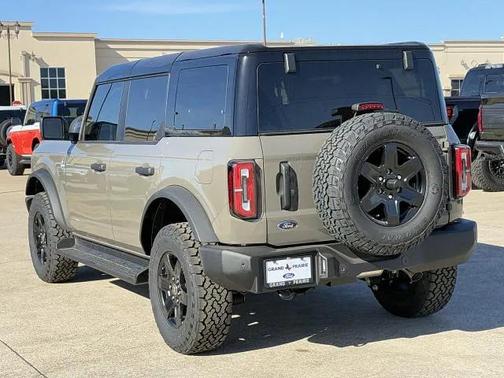 Marsh Gray 2025 Ford Bronco Outer Banks