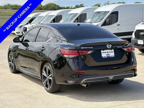 2022 Nissan Sentra SR