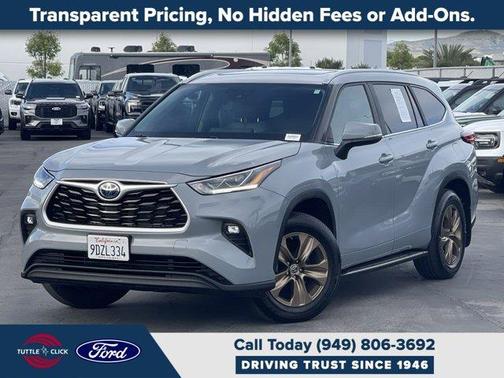 2023 Toyota Highlander Hybrid Bronze Edition