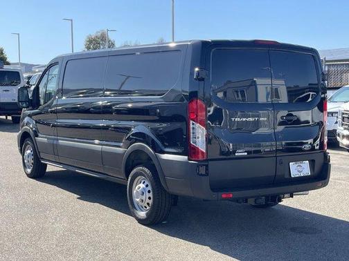 2025 Ford Transit-350 