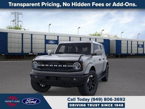 2026 Ford Bronco Outer Banks