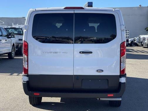 2025 Ford Transit-350 XL