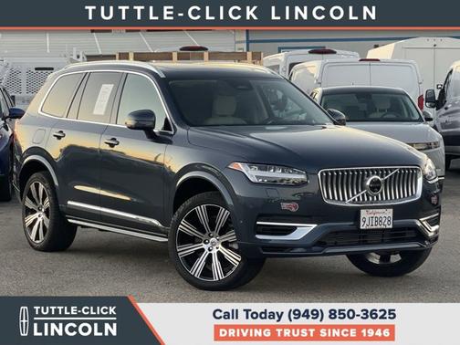 2024 Volvo XC90 T8 ULTIMATE BRIGHT THEME 7-SEATER