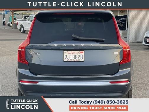 2024 Volvo XC90 T8 ULTIMATE BRIGHT THEME 7-SEATER