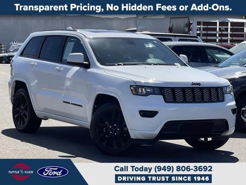 2019 Jeep Grand Cherokee LAREDO