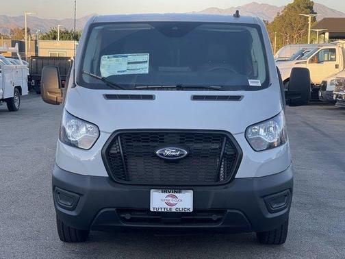 2025 Ford Transit-150 