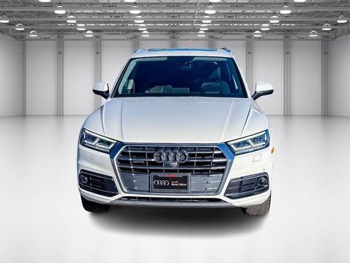 2018 Audi Q5 2.0T Prestige