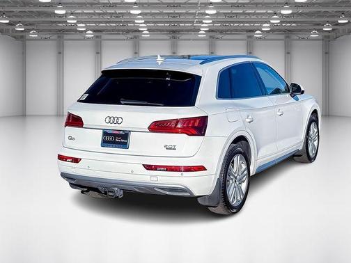 2018 Audi Q5 2.0T Prestige