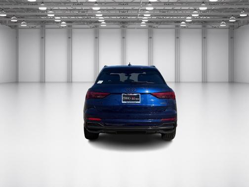 2025 Audi Q3 45 S line Premium