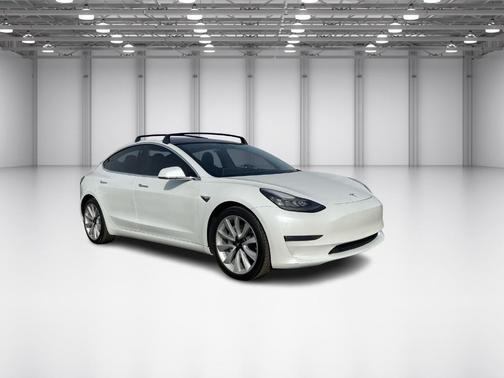 2020 Tesla Model 3 Long Range