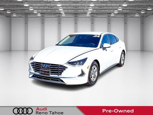 2022 Hyundai SONATA SE