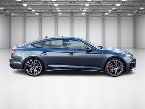 2025 Audi A5 Sportback 45 S line quattro Premium