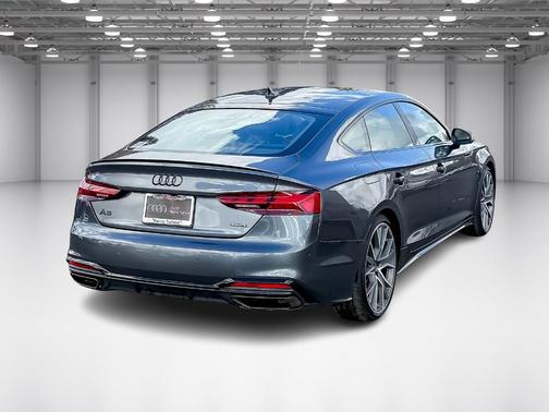 2025 Audi A5 Sportback 45 S line quattro Premium