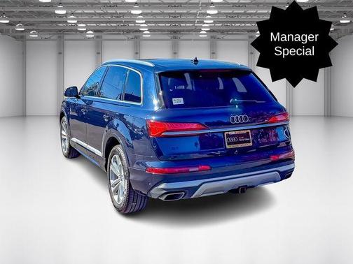 2025 Audi Q7 45 Premium Plus