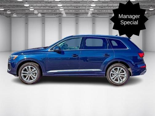 2025 Audi Q7 45 Premium Plus